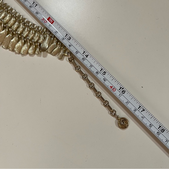 Lisner Vintage 1940 50 Art deco Gold Thick wide Heavy Cleopatra choker Necklace - Picture 13 of 16